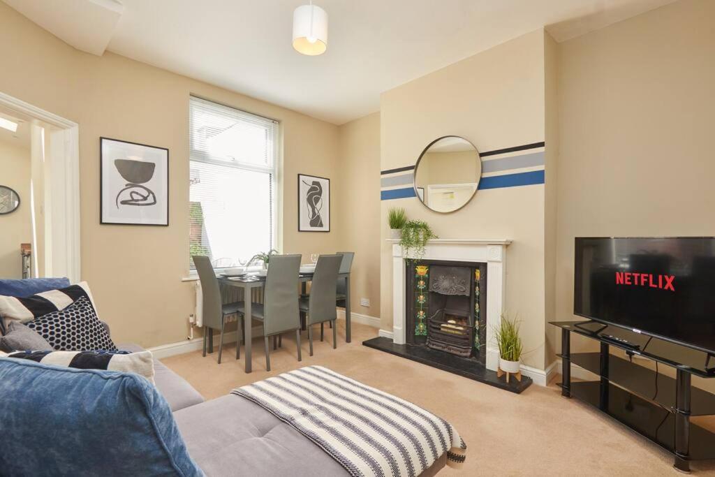 Delightful Central York House Екстер'єр фото