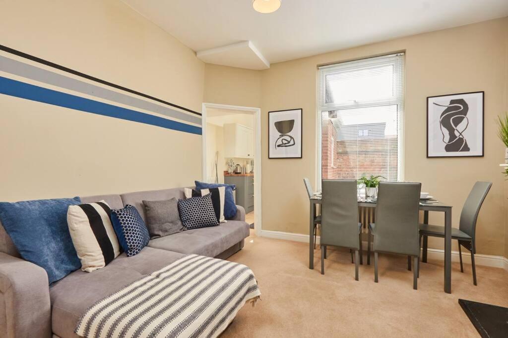 Delightful Central York House Екстер'єр фото